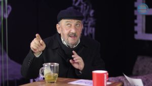 عبد الله شيخ خميس ديانته حبيبته عمره طوله جنسيته معلومات عنه ويكيبيديا