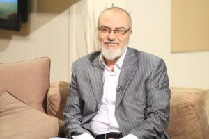 عاكف نجم عمره ديانته جنسيته زوجته اولاده معلومات عنه ويكيبيديا