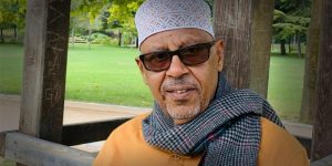 أيوب طارش عمره ديانته جنسيته زوجته معلومات عنه ويكيبيديا