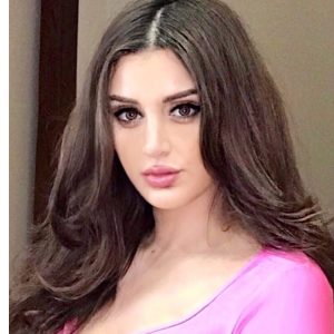 سارة بدير عمرها ديانتها زوجها جنسيتها معلومات عنها ويكيبيديا