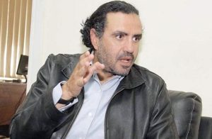 محمود عزت العلايلي عمره ديانته جنسيته زوجته معلومات عنه ويكيبيديا