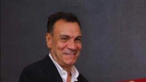وائل إحسان عمره ديانته جنسيته زوجته معلومات عنه ويكيبيديا