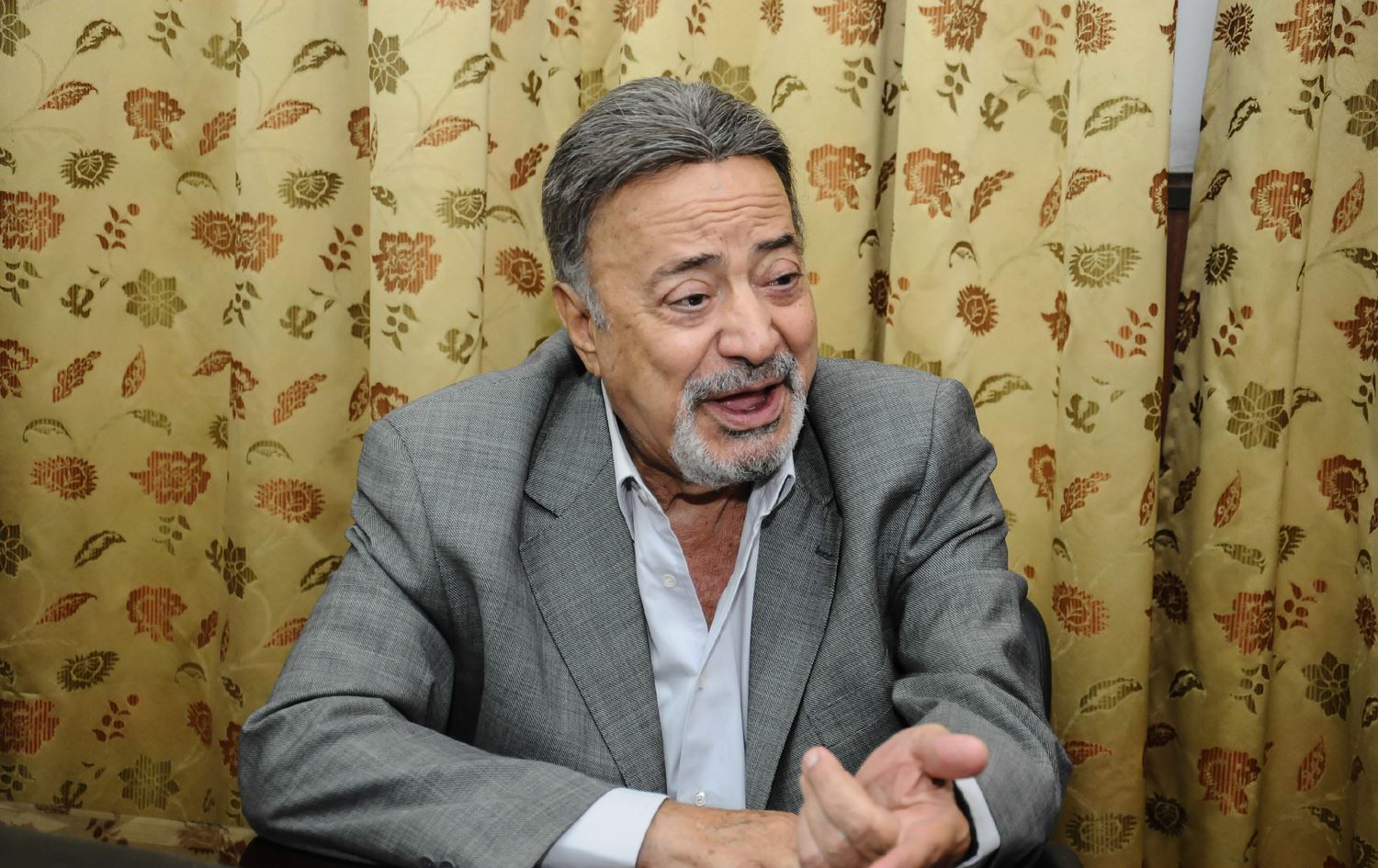 يوسف شعبان عمره ديانته جنسيته زوجته معلومات عنه ويكيبيديا