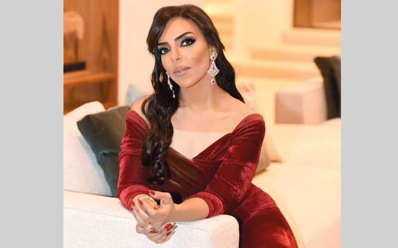 سمر المغنية عمرها ديانتها زوجها جنسيتها معلومات عنها ويكيبيديا