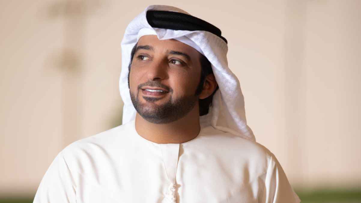 عيضة المنهالي عمره ديانته جنسيته زوجته معلومات عنه ويكيبيديا