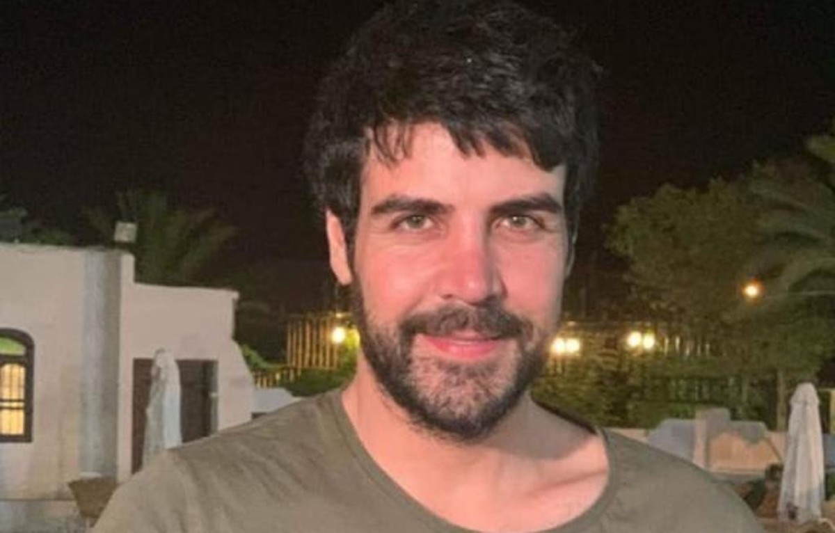 لجين إسماعيل عمره ديانته جنسيته زوجته معلومات عنه ويكيبيديا