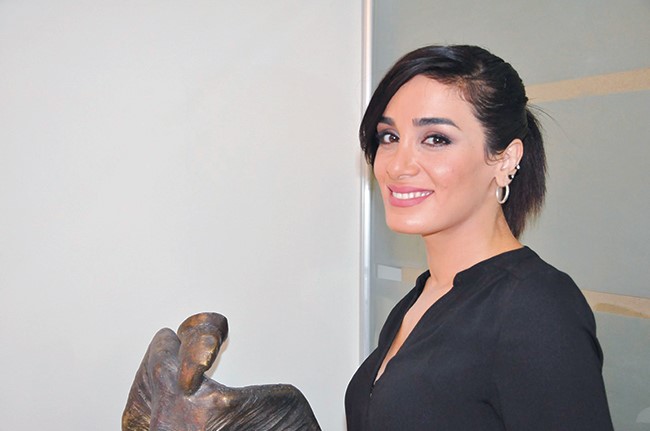 نوار يوسف عمرها ديانتها زوجها جنسيتها معلومات عنها ويكيبيديا