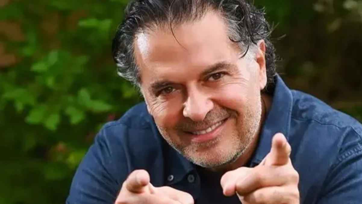 راغب علامة عمره ديانته جنسيته زوجته معلومات عنه ويكيبيديا