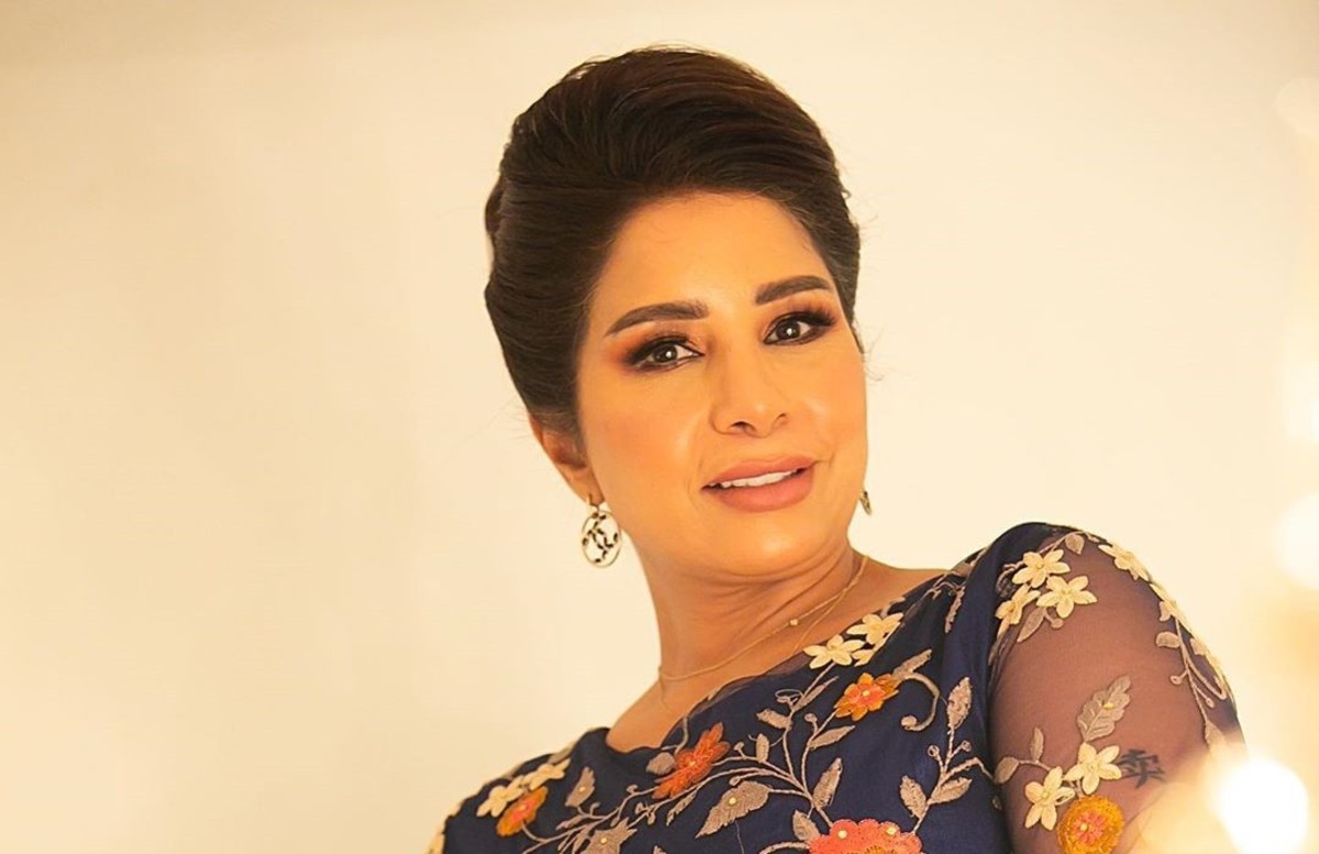 مي البلوشي عمرها ديانتها زوجها جنسيتها معلومات عنها ويكيبيديا