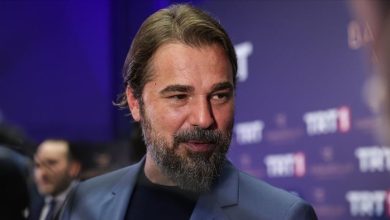 إنجين ألتان عمره ديانته جنسيته زوجته معلومات عنه ويكيبيديا