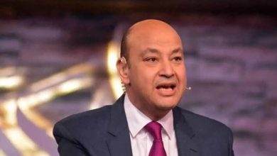 عمرو أديب عمره ديانته جنسيته زوجته معلومات عنه ويكيبيديا