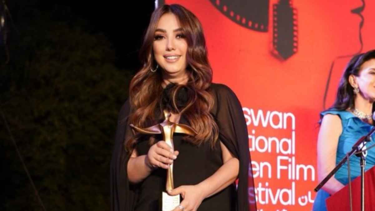 كندة علوش عمرها ديانتها زوجها جنسيتها معلومات عنها ويكيبيديا
